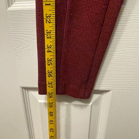 Talbots Size M — Classic burgundy/red micro houndstooth-pattern dress pants. - Picture 7 of 8